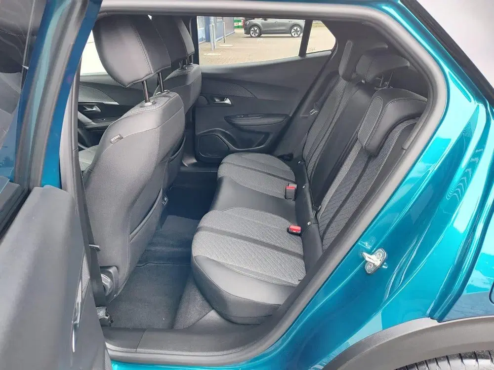 Peugeot 2008 1.2 Hybrid 145 Allure automaat uit 2025, foto 7