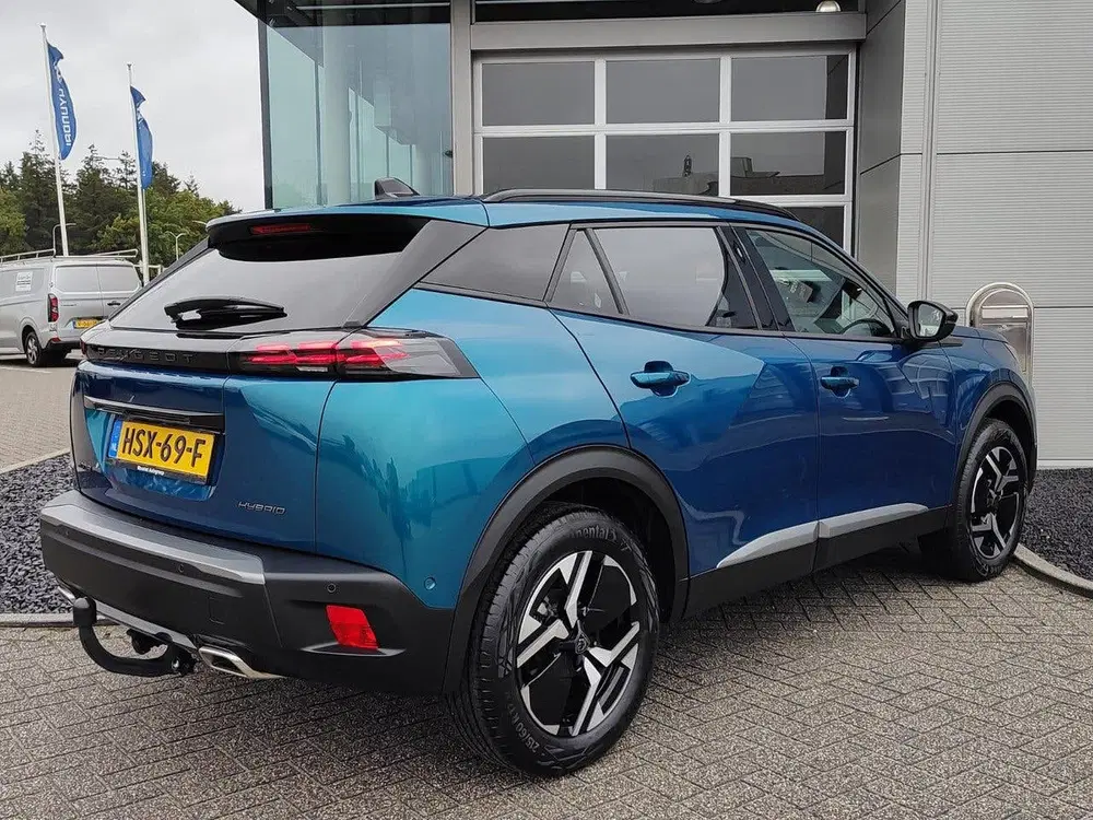 Peugeot 2008 1.2 Hybrid 145 Allure automaat uit 2025, foto 8
