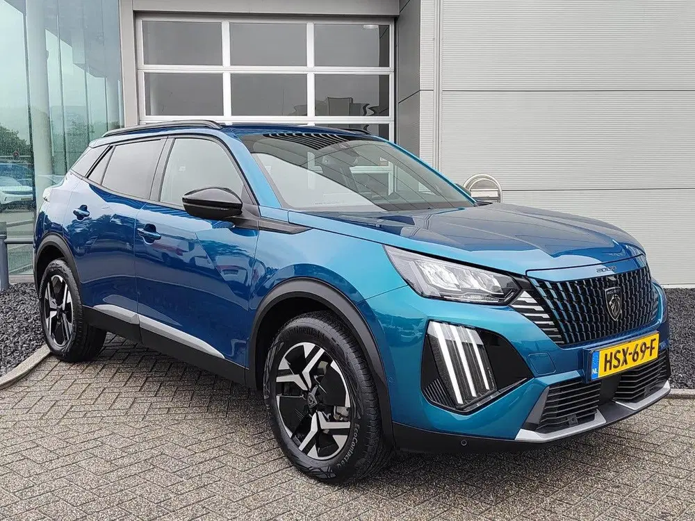 Peugeot 2008 1.2 Hybrid 145 Allure automaat uit 2025, foto 9