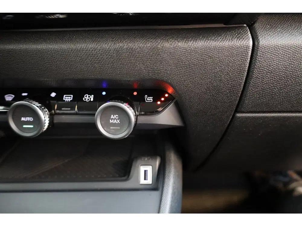 Citroën C4 Ë-C4 Shine 50 kWh GRATIS WALLBOX uit 2023, foto 12