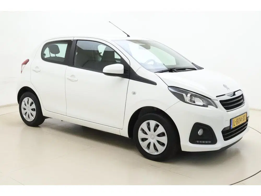 Peugeot 108 1.0 e-VTi 72pk Active 5 deurs uit 2021, foto 8