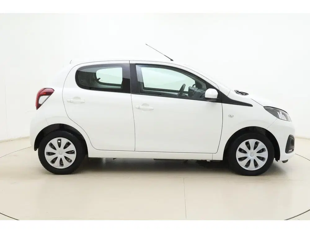 Peugeot 108 1.0 e-VTi 72pk Active 5 deurs uit 2021, foto 9