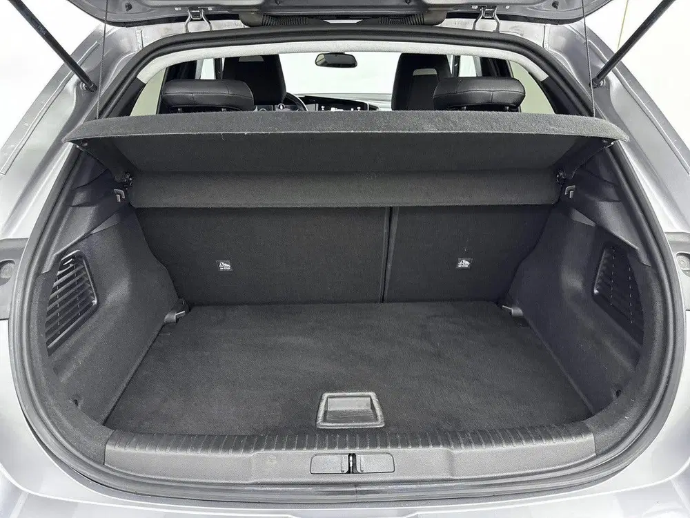 Opel Mokka 1.2 Business Elegance uit 2021, foto 14
