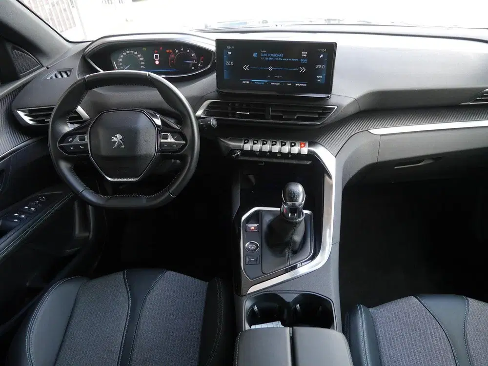 Peugeot 3008 1.2T 130pk Allure Pack Business uit 2024, foto 12