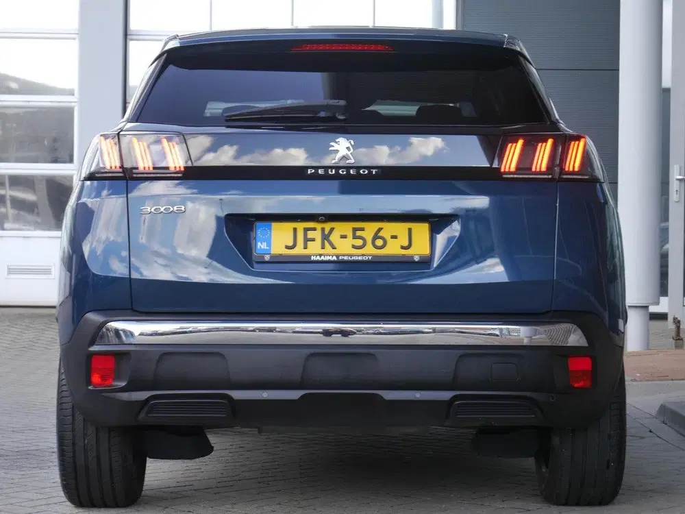 Peugeot 3008 1.2T 130pk Allure Pack Business uit 2024, foto 5