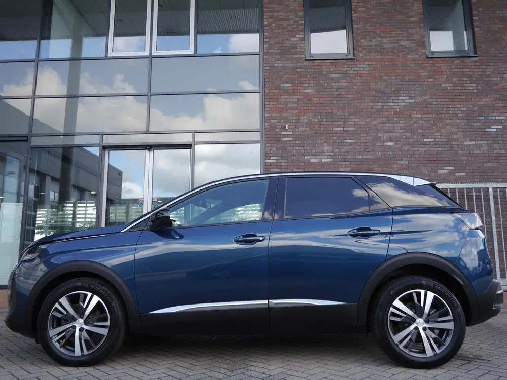 Peugeot 3008 1.2T 130pk Allure Pack Business uit 2024, foto 6