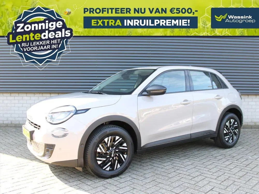 Fiat 600 Urban Hybrid Turbo Charged 100pk Automaat uit 2025
