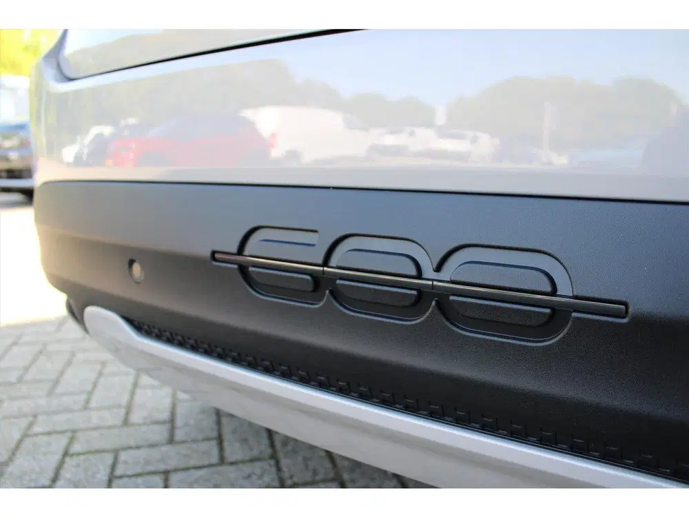 Fiat 600 Urban Hybrid Turbo Charged 100pk Automaat uit 2025, foto 11