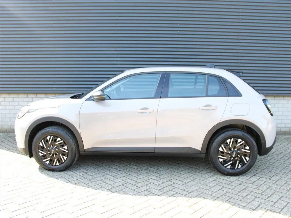 Fiat 600 Urban Hybrid Turbo Charged 100pk Automaat uit 2025, foto 8