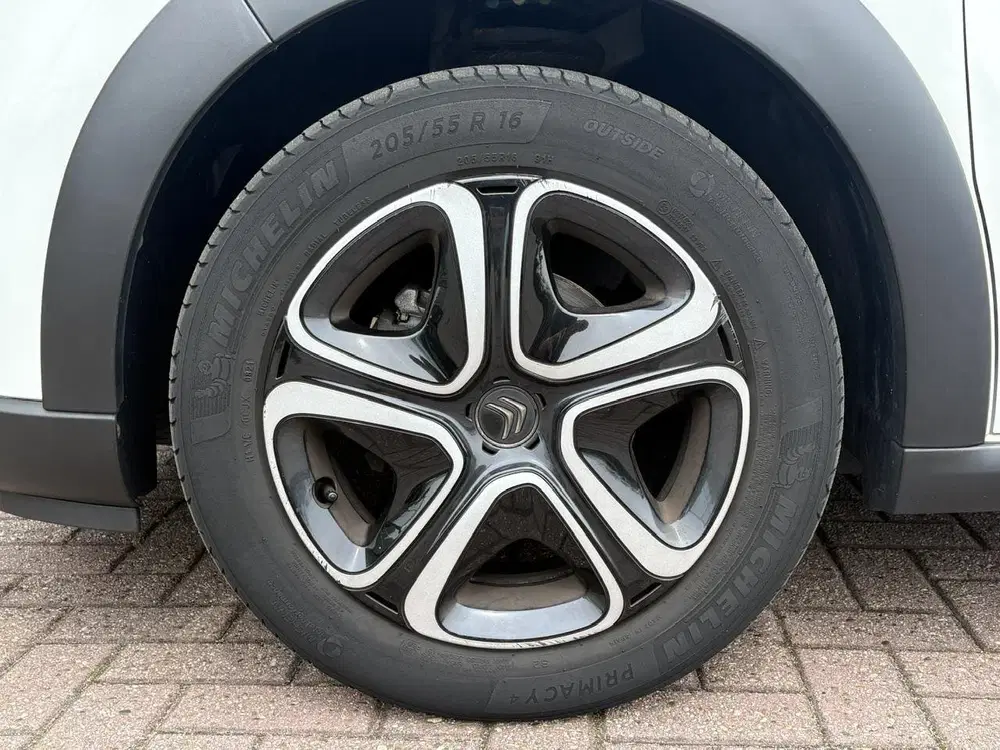 Citroën C3 1.2 PureTech Feel uit 2021, foto 9