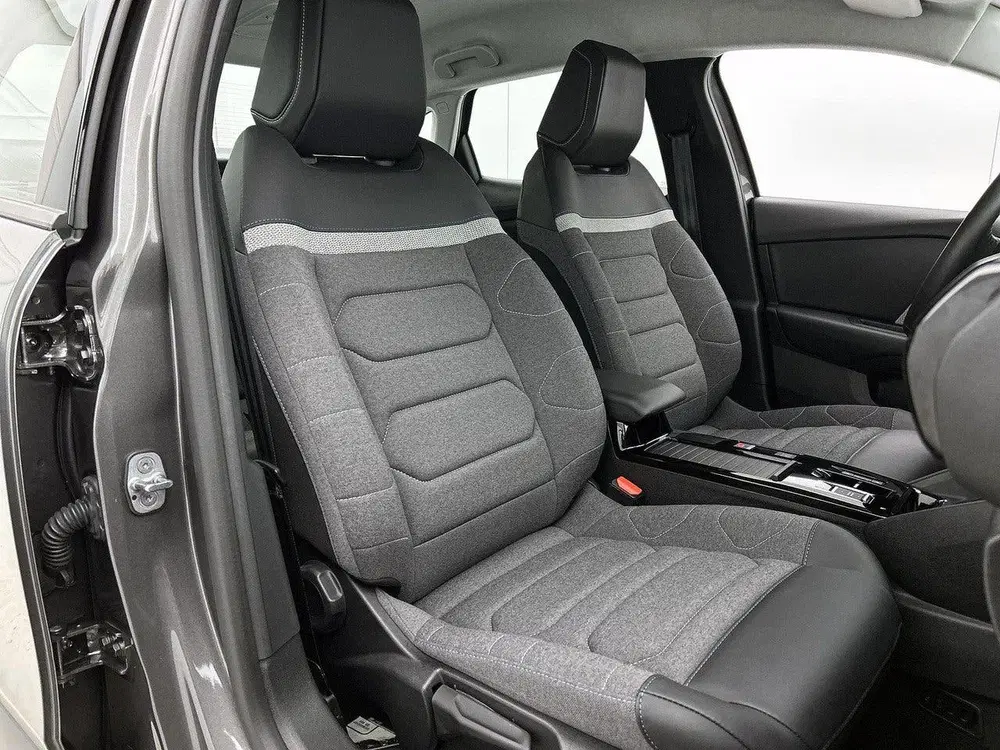 Citroën C4 Ë-C4 X You 50 kWh 136pk uit 2024, foto 15