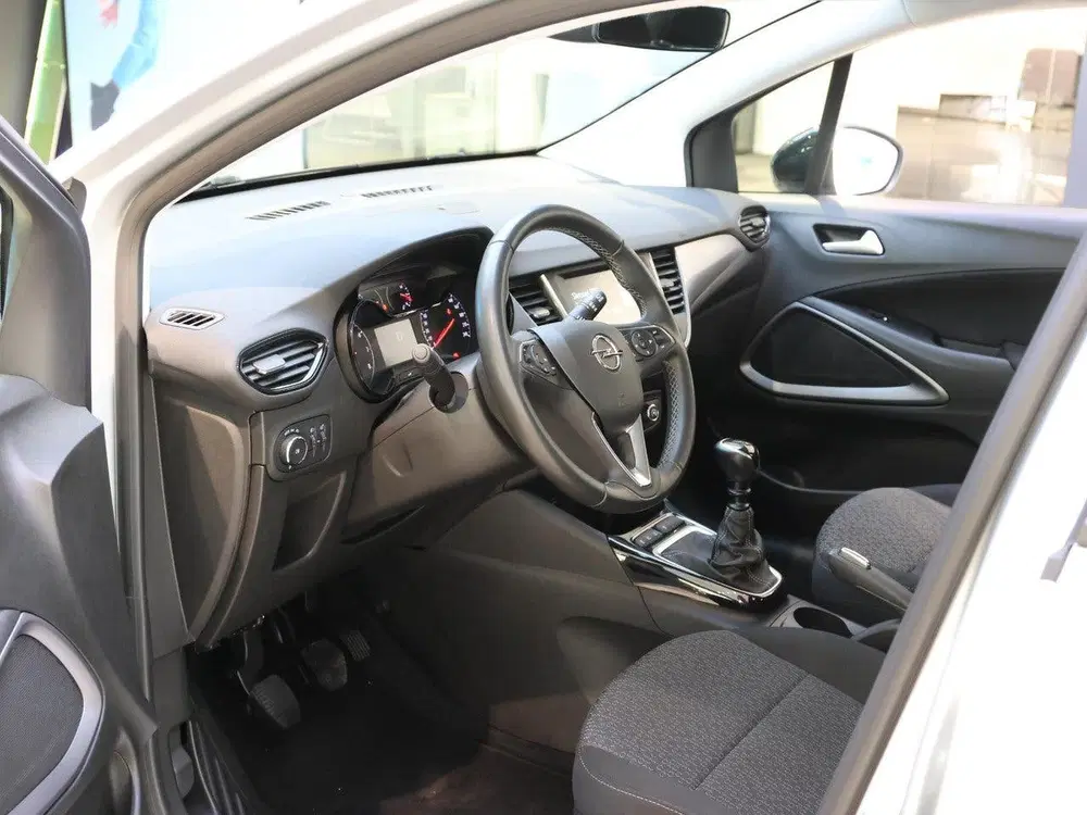 Opel Crossland 1.2 110 pk Turbo Edition uit 2022, foto 12