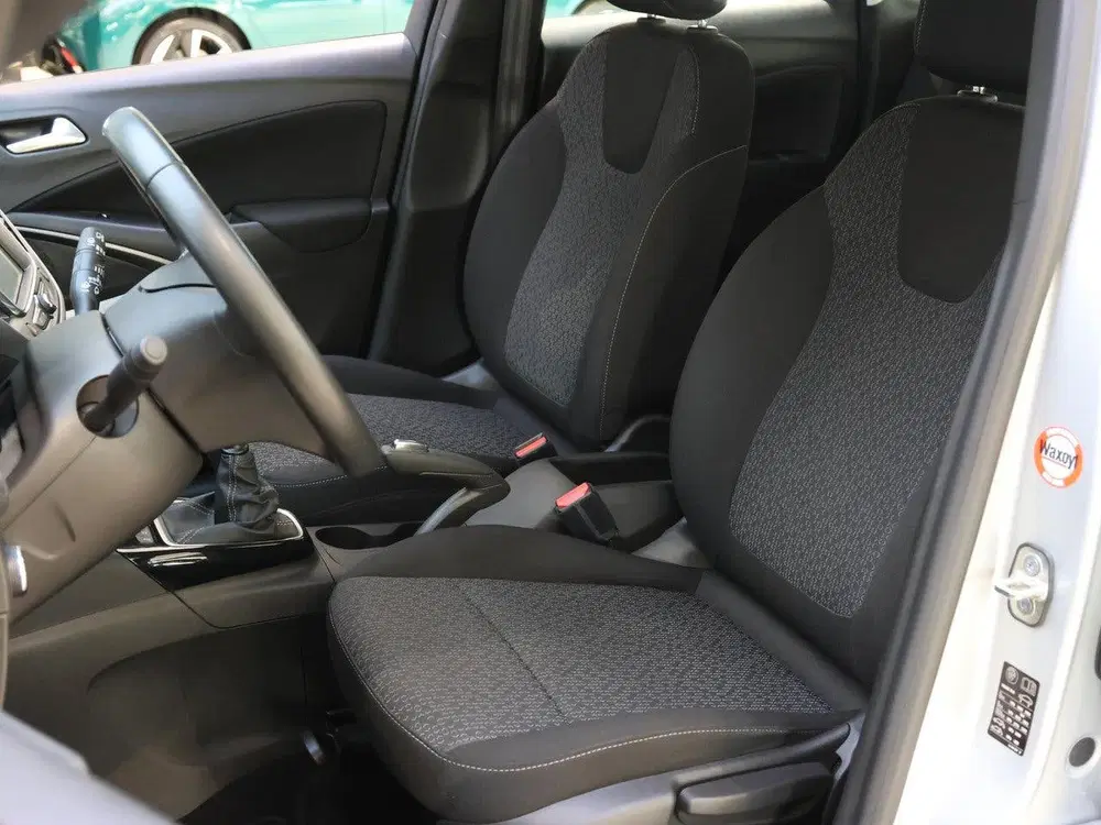 Opel Crossland 1.2 110 pk Turbo Edition uit 2022, foto 13