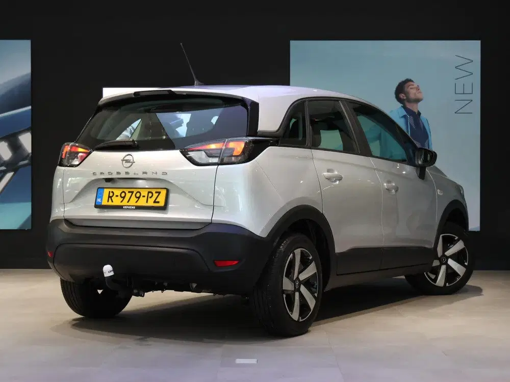 Opel Crossland 1.2 110 pk Turbo Edition uit 2022, foto 3