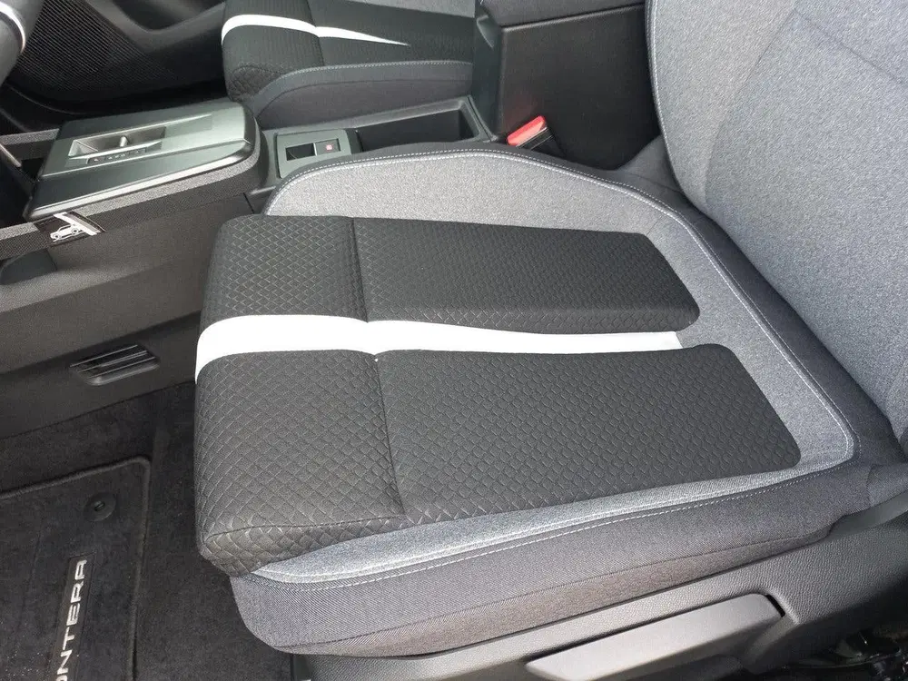 Opel Frontera 1.2T 145pk Hybride Automaat uit 2025, foto 14