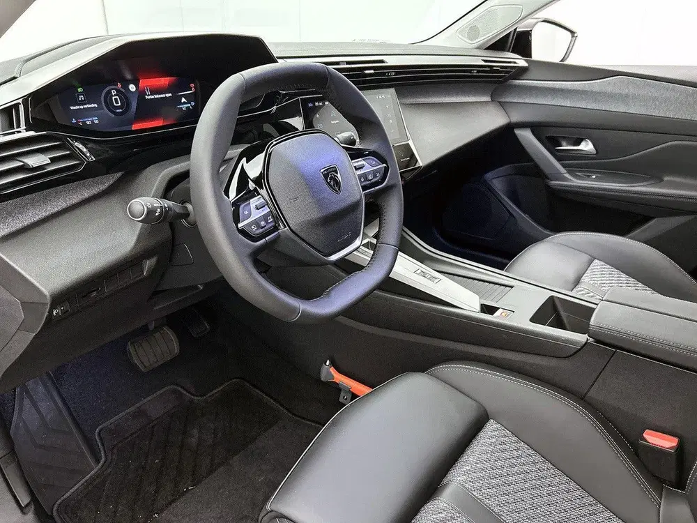 Peugeot 408 Allure Hybrid 145pk Automaat uit 2026, foto 11