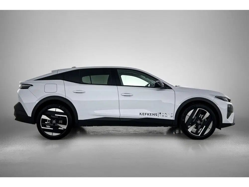 Peugeot 408 Allure Hybrid 145pk Automaat uit 2026, foto 7