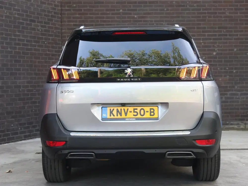 Peugeot 5008 SUV GT 180pk Automaat uit 2023, foto 7