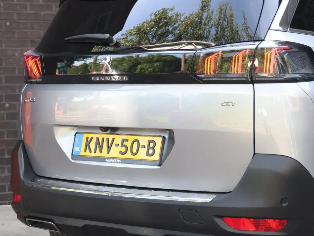 Peugeot 5008 SUV GT 180pk Automaat uit 2023, foto 8