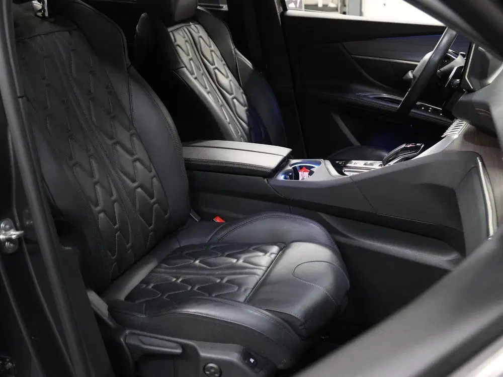 Peugeot 5008 180PK GT Pack uit 2022, foto 11