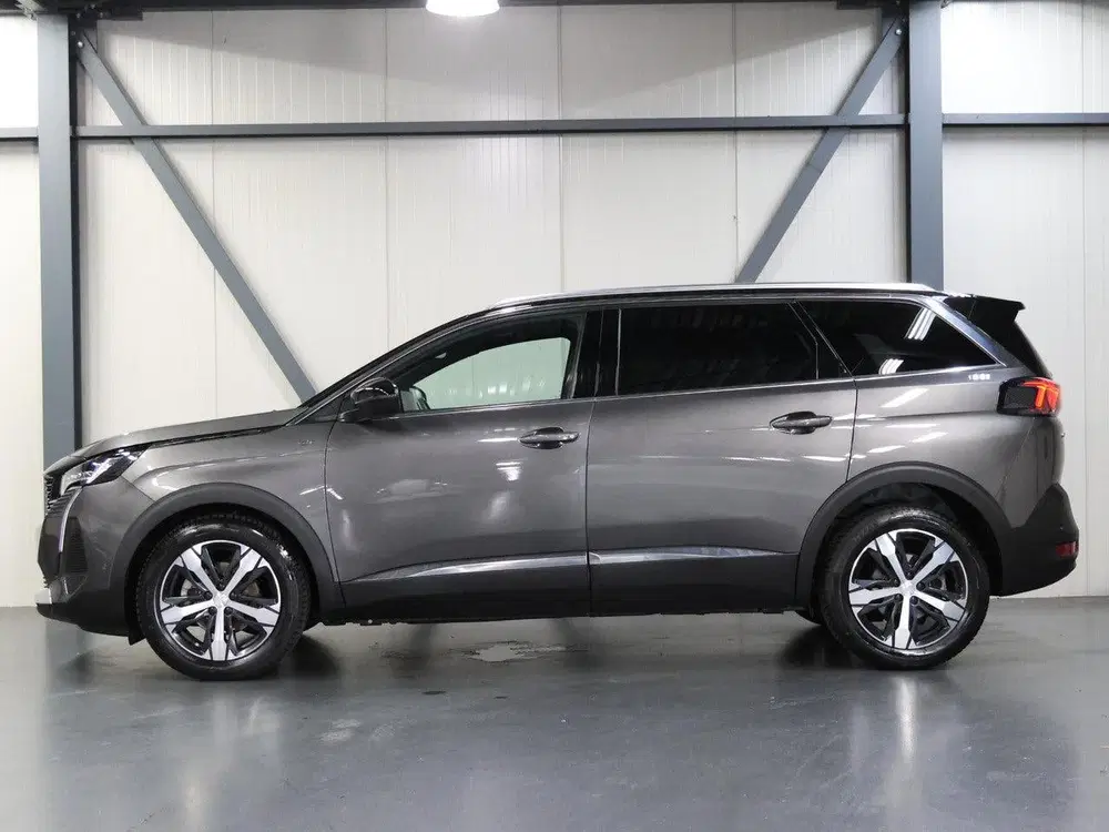 Peugeot 5008 180PK GT Pack uit 2022, foto 2