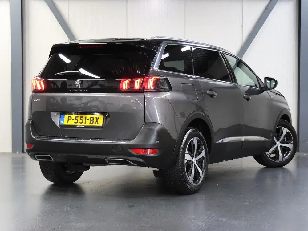 Peugeot 5008 180PK GT Pack uit 2022, foto 3