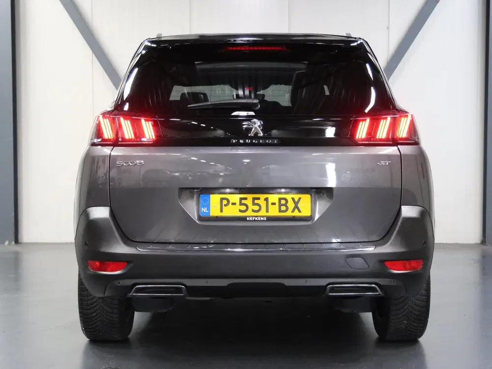 Peugeot 5008 180PK GT Pack uit 2022, foto 8