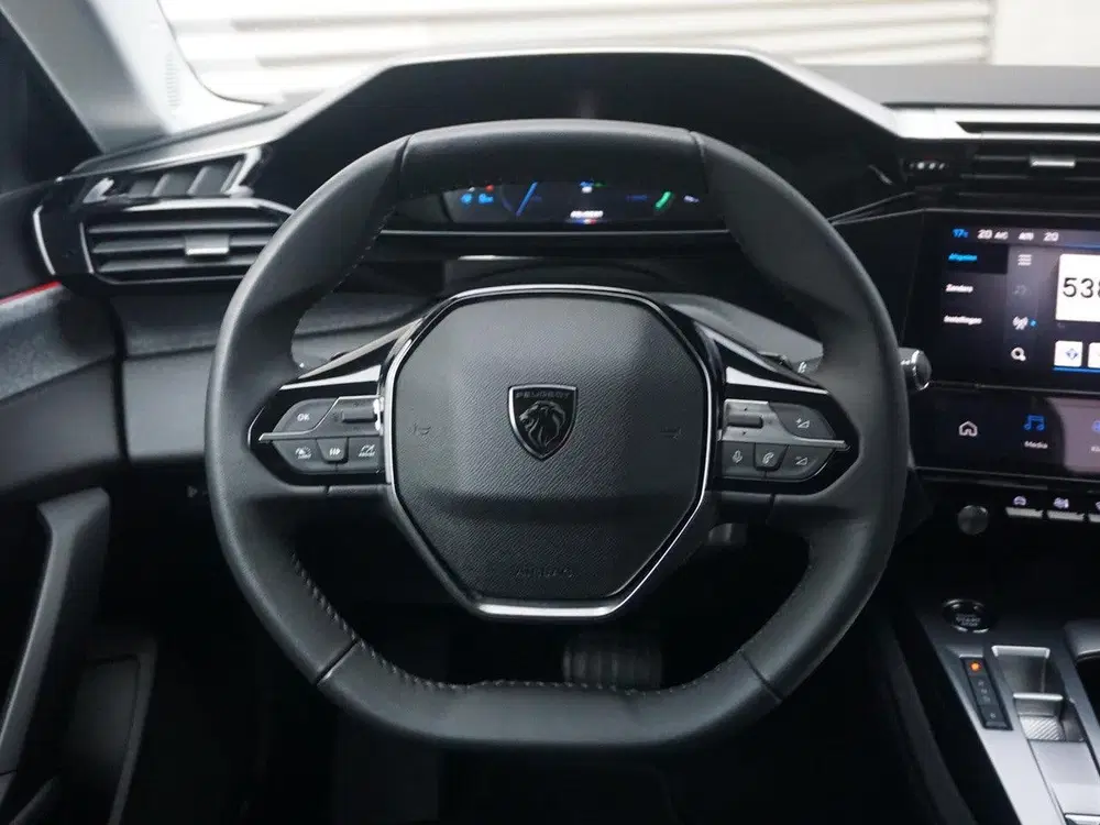 Peugeot 308 1.6 HYbrid 180 Allure Pack Business uit 2022, foto 14
