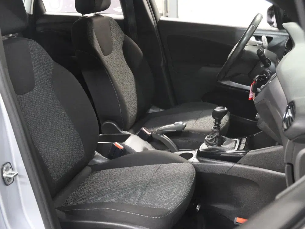Opel Crossland 1.2 Turbo Edition uit 2023, foto 10