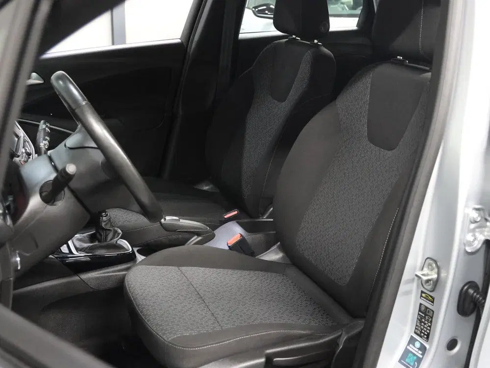 Opel Crossland 1.2 Turbo Edition uit 2023, foto 12