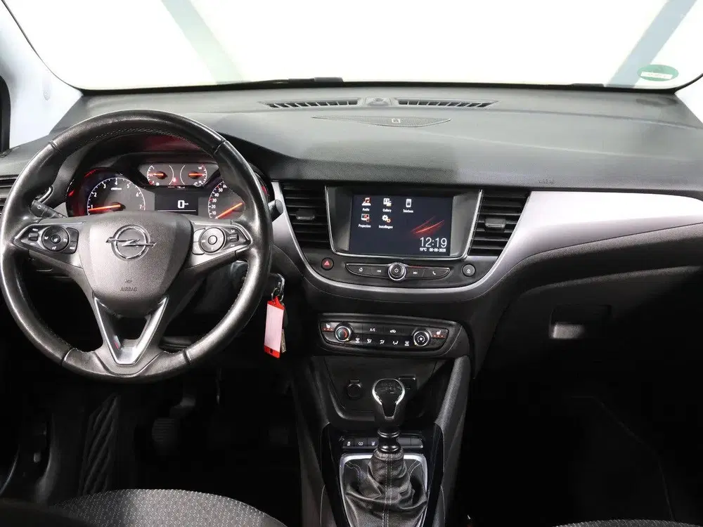 Opel Crossland 1.2 Turbo Edition uit 2023, foto 13