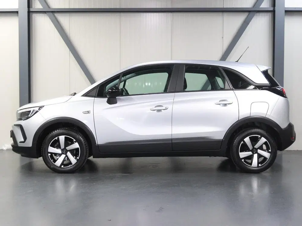 Opel Crossland 1.2 Turbo Edition uit 2023, foto 2