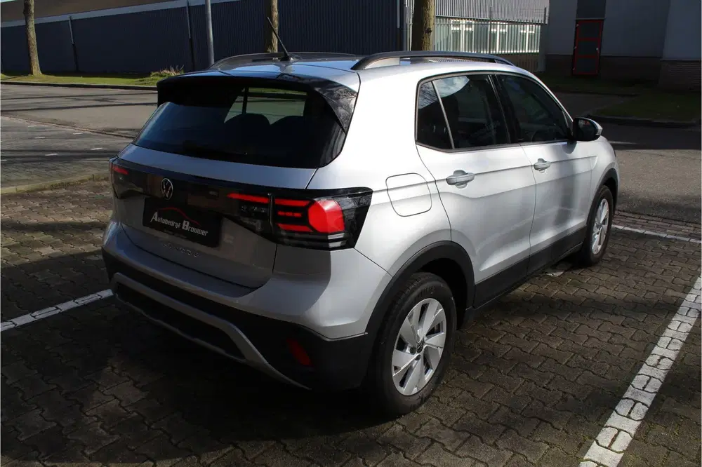 Volkswagen T-Cross 1.0 TSI Life Edition bj :02-2024 uit 2024, foto 4