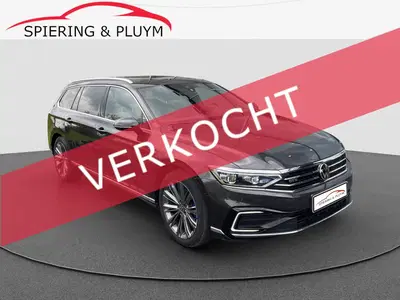 Volkswagen Passat 1.4 TSI PHEV GTE Business Pano uit 2022