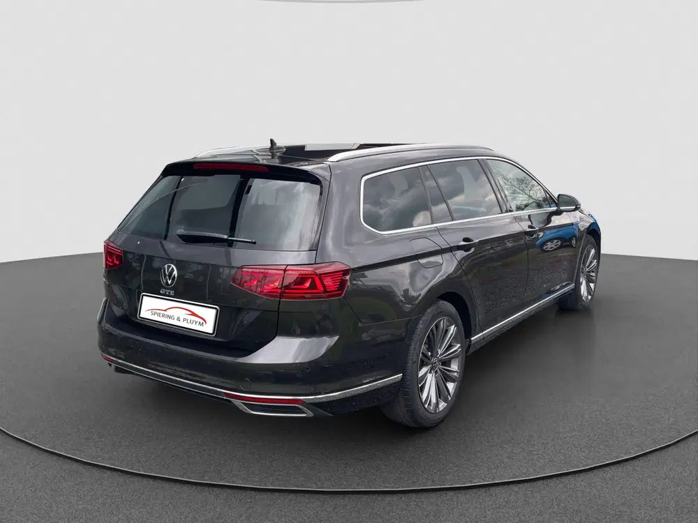 Volkswagen Passat 1.4 TSI PHEV GTE Business Pano uit 2022, foto 6