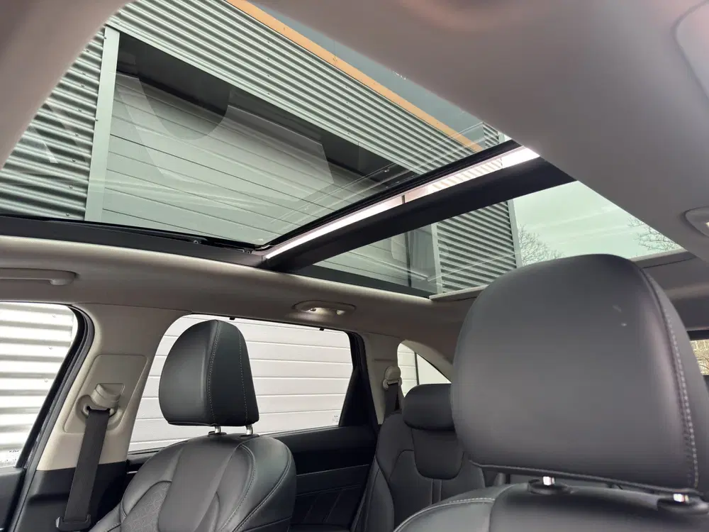 Kia Sorento 1.6 T-GDI Hybrid 2WD DynamicPlusLine 7p. uit 2022, foto 4