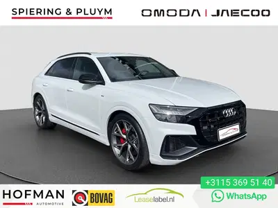 Audi Q8 60 TFSI e quattro S-Line Competition HUD S uit 2024