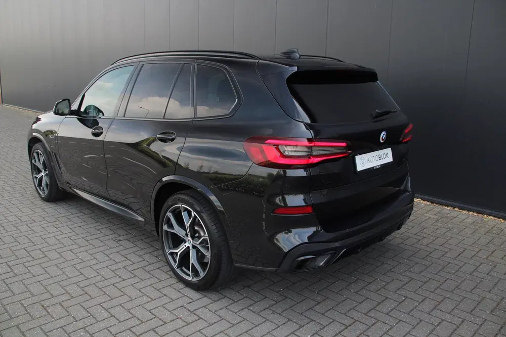 BMW X5 XDrive45e M sport uit 2022, foto 11