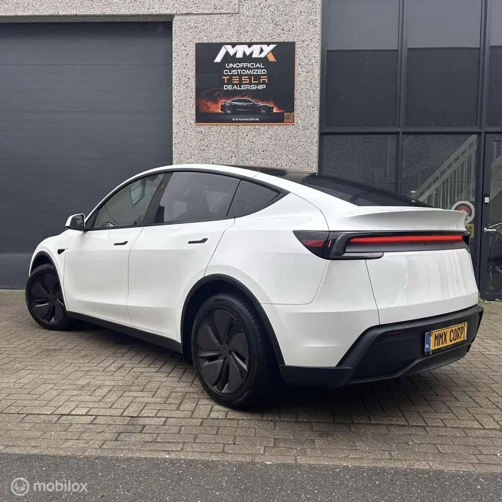 Tesla Model Y Juniper LFP PREMIUM RWD + IAP + FULL PPF + uit 2025, foto 7
