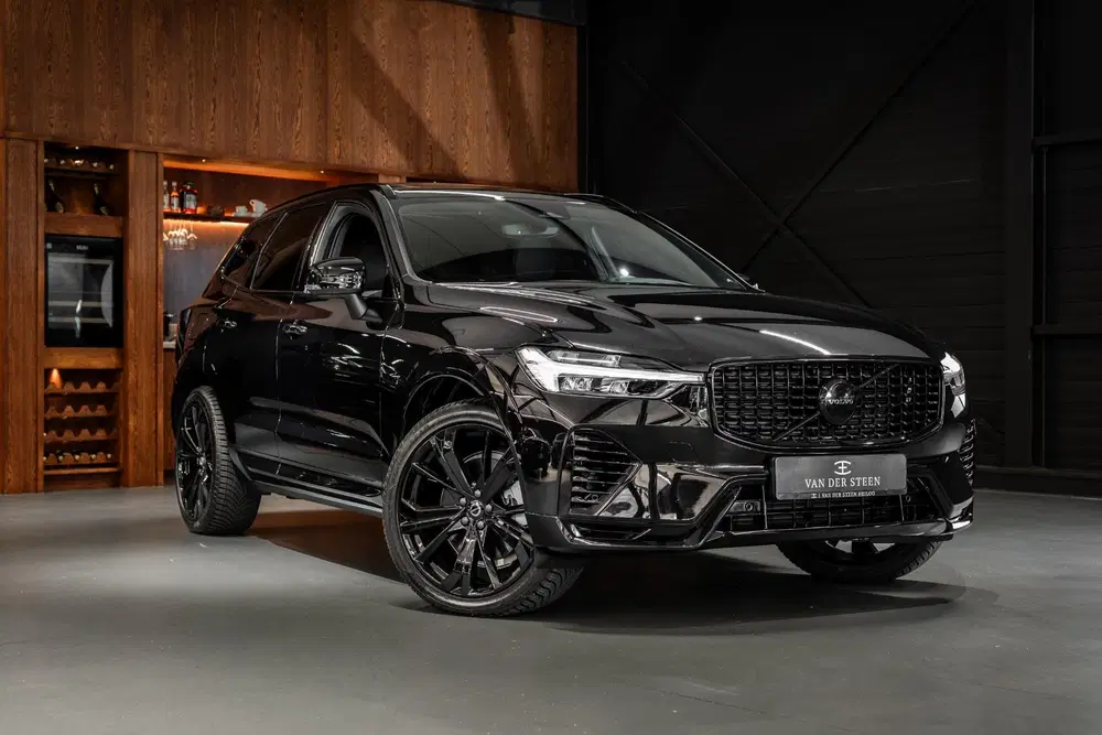Volvo XC60 2.0 T6 Plug-in hybrid AWD Ultimate Black E uit 2024, foto 13