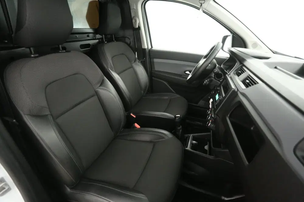 Renault Express 1.3 TCe 100PK uit 2021, foto 10