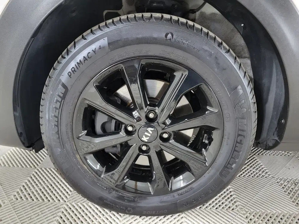 Kia Stonic 1.0 T-GDi MHEV DynamicLine uit 2021, foto 7
