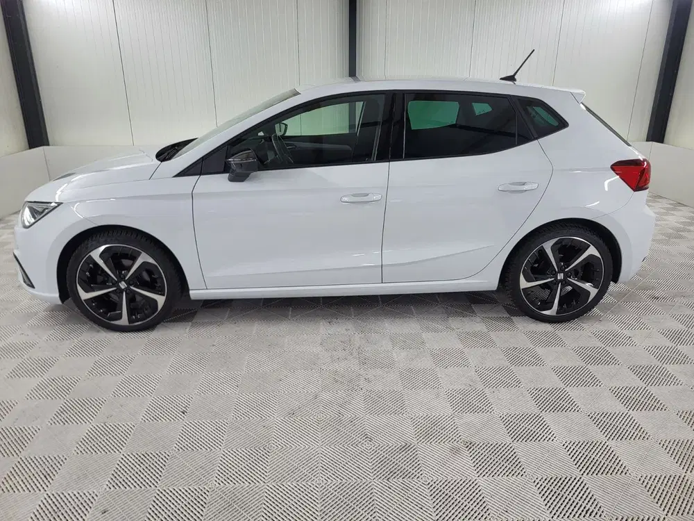 SEAT Ibiza 1.0 EcoTSI FR Business Intense uit 2021, foto 3