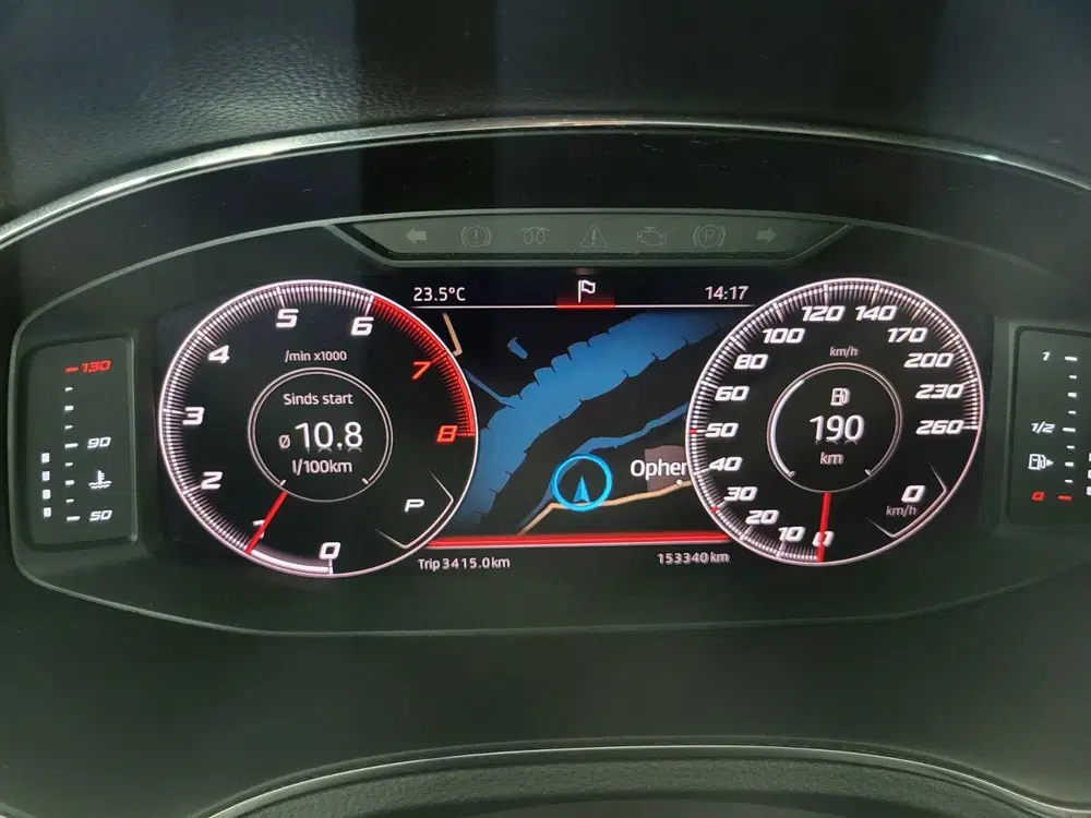 SEAT Arona Style Business Intense Automaat uit 2019, foto 11