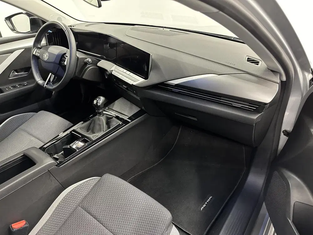 Opel Astra 1.2 Edition CARPLAY CRUISE NAVIGATIE LM uit 2022, foto 11