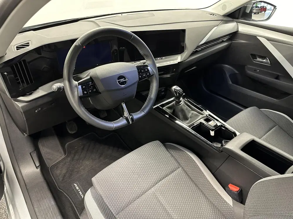 Opel Astra 1.2 Edition CARPLAY CRUISE NAVIGATIE LM uit 2022, foto 13