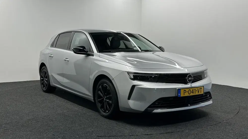 Opel Astra 1.2 Edition CARPLAY CRUISE NAVIGATIE LM uit 2022, foto 3