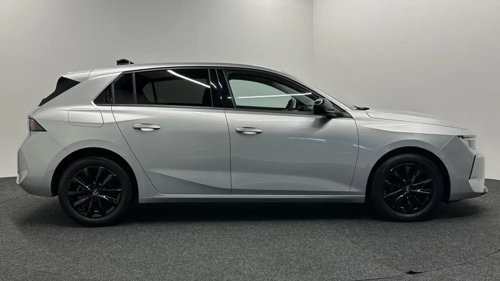 Opel Astra 1.2 Edition CARPLAY CRUISE NAVIGATIE LM uit 2022, foto 9