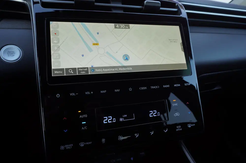 Hyundai TUCSON 1.6 T-GDI PHEV Premium 4WD 265PK uit 2024, foto 6