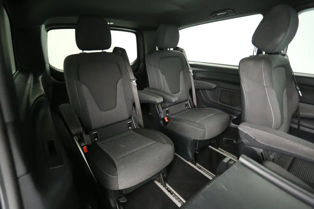Mercedes-Benz V-Klasse XL Extra Lang 90 kWh uit 2021, foto 3